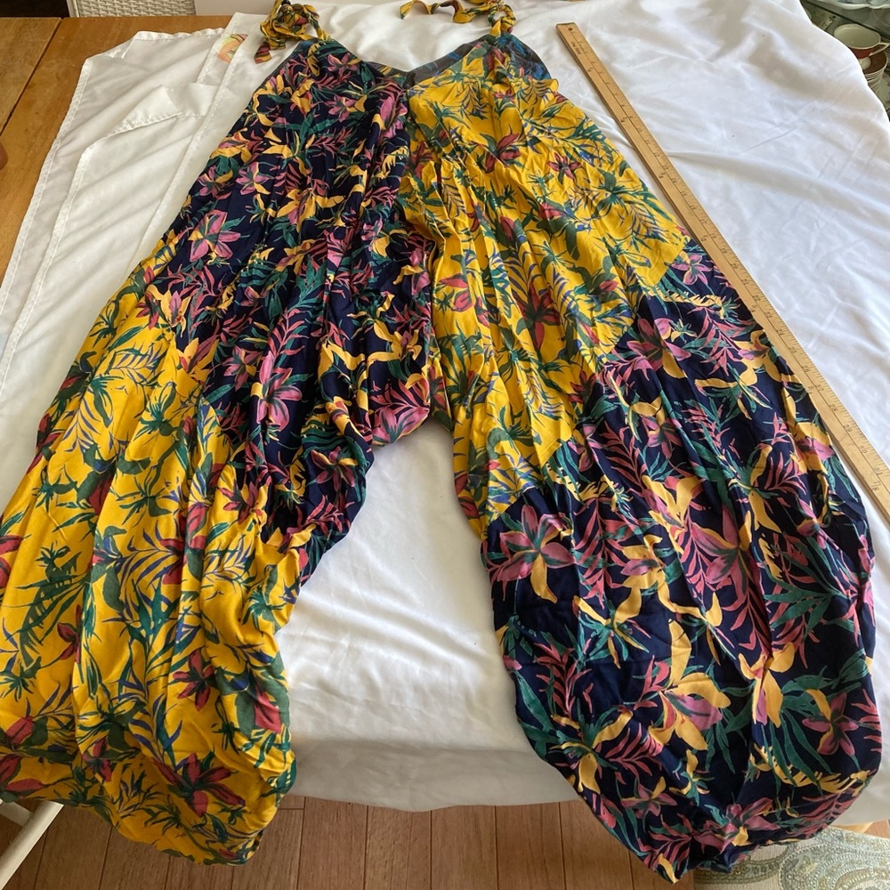 Romper. Multicolor, so fun and Comfortable.